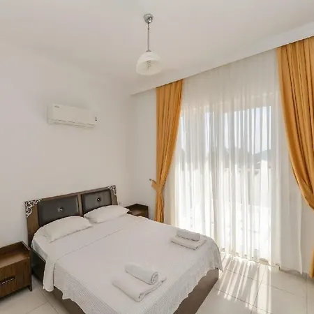 Villa Beyaz 1 *
