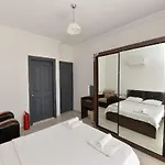Beyaz 1 Villa *